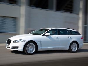 Waarom deze verzekeraar auto’s van Jaguar en Land Rover weigert