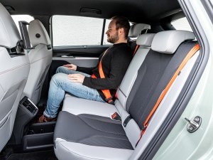 Zo rijd je de populairste auto van Nederland het goedkoopst