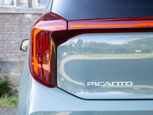 Voor minder dan 250 euro rijd je in een van de populairste auto's van Nederland