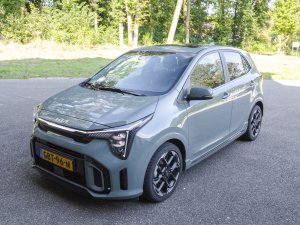 Voor minder dan 250 euro rijd je in een van de populairste auto's van Nederland
