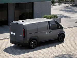 Kia op jacht naar succes in bedrijfswagenwereld: PV5 legt ID. Buzz Cargo en e-Transporter het vuur aan de schenen