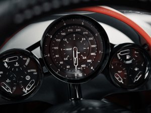 1385 pk, 1385 kilo en een handbak! Dit is de spectaculaire Koenigsegg CC850