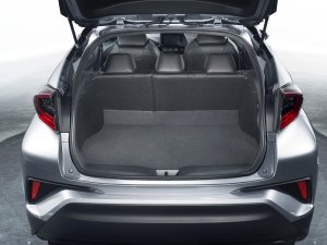 Tweedehands Toyota C-HR (2016-2024): problemen, betrouwbaarheid en prijzen
