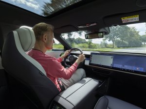 5 vragen Mazda CX-6e