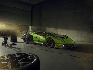 Lamborghini Essenza SCV12 is allergisch voor verkeersdrempels