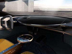 Lancia Pu+Ra (2023) krijgt wielen en verandert van dakkoffer in een echte auto