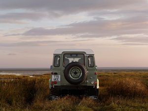 Land Rover Defender-weetjes - Wist je dat de eerste Land Rover als tractor bedoeld was?