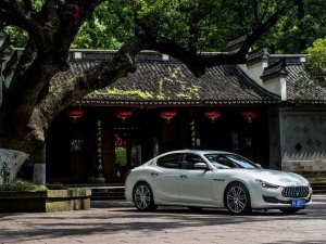 Maserati wordt Chinees? Stellantis praat met Huawei over reddingsplan