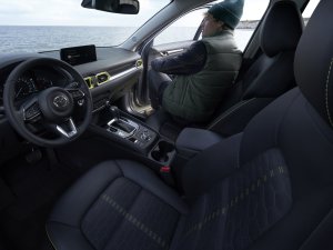 Waar zou de gefacelifte Mazda CX-5 zo boos over zijn?