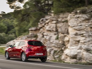 Wat is er goed aan de vernieuwde Mazda 2?