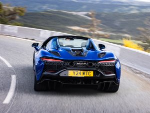 McLaren Artura Spider (2024) review: grandioos en betoverend, maar niet giftig