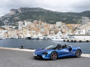 McLaren Artura Spider (2024) review: grandioos en betoverend, maar niet giftig