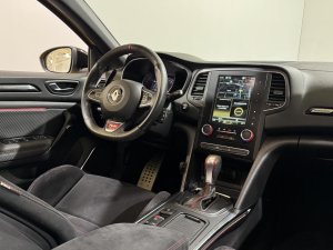Koop jij deze mooiste Golf GTI van Marktplaats of een van z'n concurrenten?