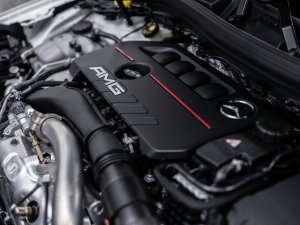 Test: zoveel kosten de Mercedes-AMG GLA 35 en Cupra Formentor 310 per pk