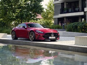 TEST Mercedes AMG GT 63 S E: stekker voor het milieu? Ja, daag!