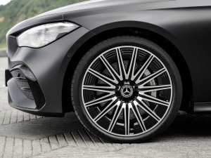 TEST Waarom de schaarse Mercedes CLE Cabriolet de betovering keihard verbreekt