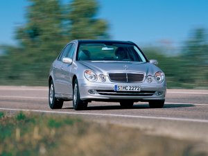 Van Phaeton tot Copen: herinner jij je deze 6 auto's uit 2002?