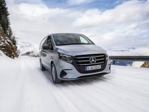 Review Mercedes-Benz Vito 4x4 (2025): natte en besneeuwde wegen maken geen indruk