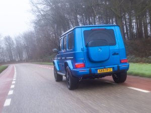 Review Mercedes G 580: verslindt elk wegdek en vreet stroom