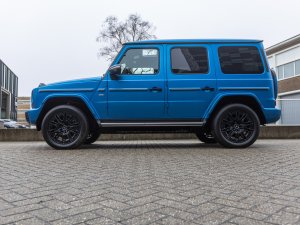 Review Mercedes G 580: verslindt elk wegdek en vreet stroom