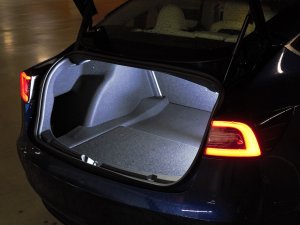Eerste review: de Tesla Model 3 Long Range (2021) is merkbaar verbeterd
