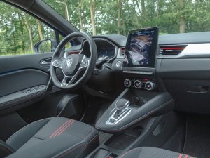Eerste review: Renault Captur Hybrid E-Tech is een zuinige twijfelkont