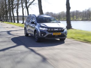 Goedkope zevenzitter: private lease de Dacia Jogger al vanaf 424 euro