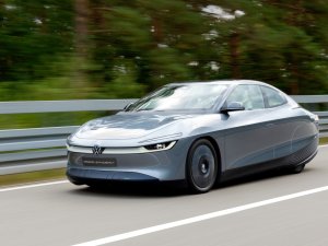 Volkswagen toont nieuwe EV die 30 procent zuiniger is dan ID. Polo