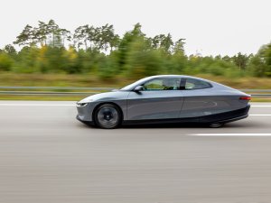Volkswagen toont nieuwe EV die 30 procent zuiniger is dan ID. Polo