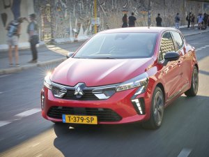 Mitsubishi kopieert weer twee Renaults - hebben ze de juiste uitgekozen?