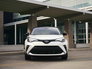 Tweedehands Toyota C-HR (2016-2024): problemen, betrouwbaarheid en prijzen