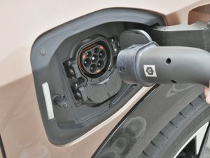 TEST Nissan Ariya en Nissan X-Trail: wat is beter écht elektrisch of nep-elekrisch?