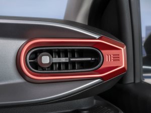 Dit doet de Nissan Pixo nét even anders dan de Renault Twingo