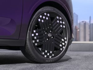 Dit doet de Nissan Pixo nét even anders dan de Renault Twingo