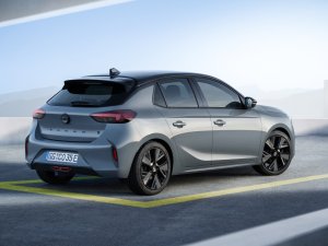 Opel Corsa facelift (2023): één pietluttige ergernis werd niet verholpen