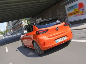 Opel Corsa-e vs. Renault Zoe: prijs, private lease en ruimte vergeleken
