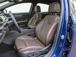 BMW 320i, Opel Insignia en Volvo S60 getest: waarom een Opel goed voor je rug is