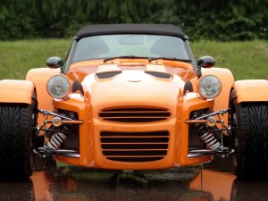 Koningsdag 2020: de koning te rijk in deze bijzondere oranje auto's