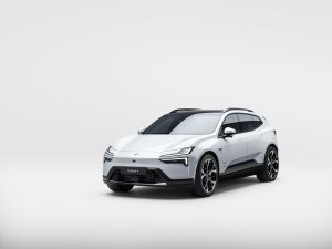 REVIEW - De Polestar 4 SUV is stiekem helemaal geen SUV, maar wel een leuke auto (met video)