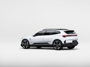 REVIEW - De Polestar 4 SUV is stiekem helemaal geen SUV, maar wel een leuke auto (met video)