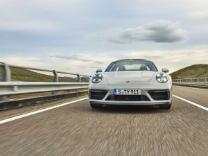Is ook de nieuwe Porsche 911 GTS weer de uitvoering die je moet hebben?