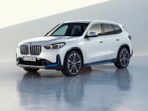 Prijsverlijking: BMW iX1 Launch Edition veel goedkoper dan elektrische suv’s van Mercedes, Audi en Volvo