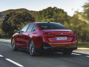 Dit is de premium zakenauto die Europa wil - en het is géén Mercedes