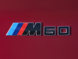 Wil je een BMW iX3 met meer bereik en pk's en minder ruimte? Dat is dat 9575 euro extra