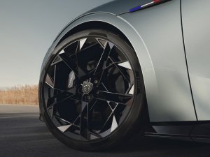 Nieuwe Peugeot RCZ erft alles van het origineel, behalve de rampmotor