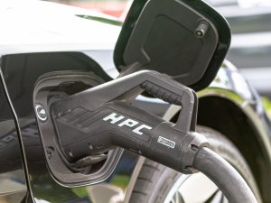 3 voordelen en 3 nadelen van de elektrische Audi E-Tron GT