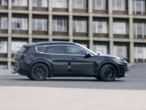 Porsche vindt dat jij een nog SUV op benzine nodig hebt