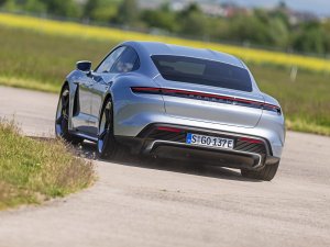 Porsche Taycan vs. Audi RS E-Tron GT: nu wordt de elektrische auto pas echt leuk