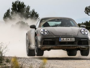 Opzij met je Porsche Cayenne: hier komt de Porsche 911 Dakar