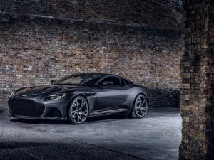Aston Martin DBX verkoopt beter dan alle andere Aston Martin-modellen bij elkaar